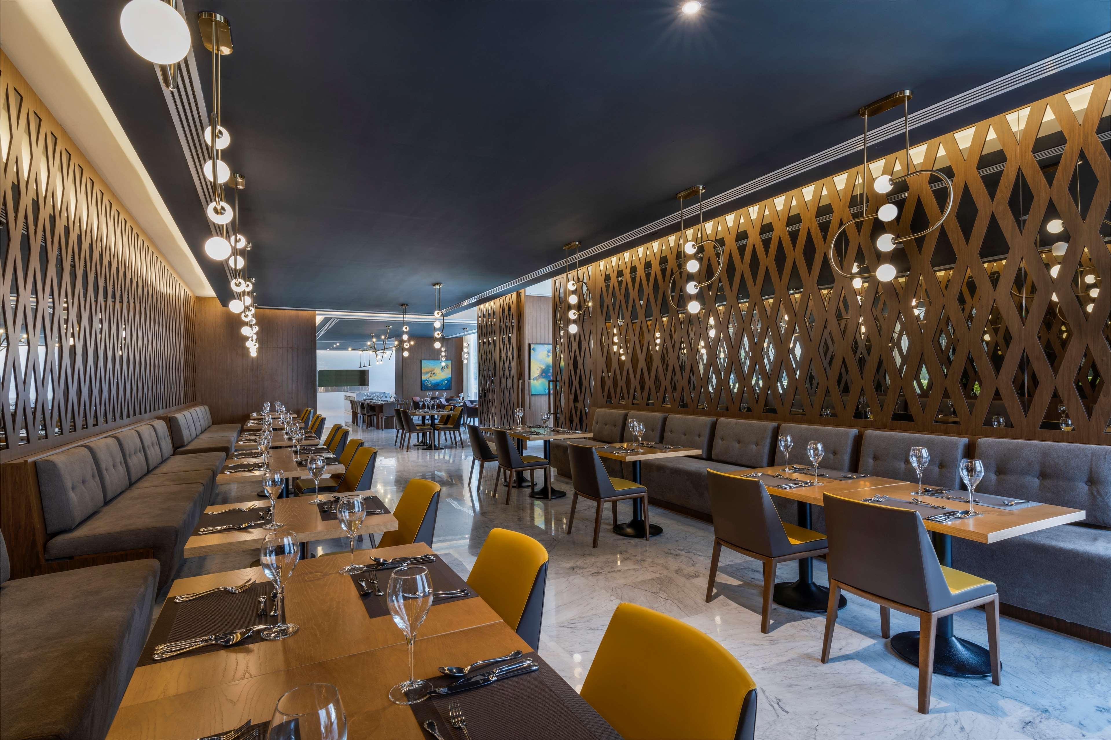 Aleph Residences, Curio Collection By Hilton 5* Doha