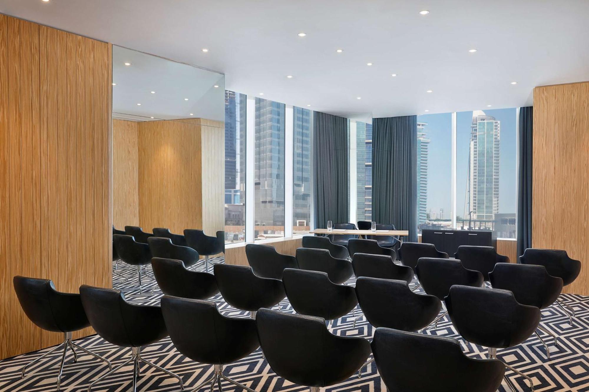 Aleph Residences, Curio Collection By Hilton 5* Doha